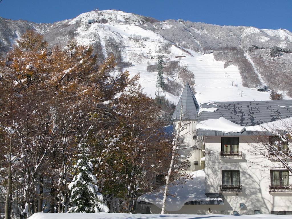 Grindelwald Hotel Yuzawa  Exterior foto